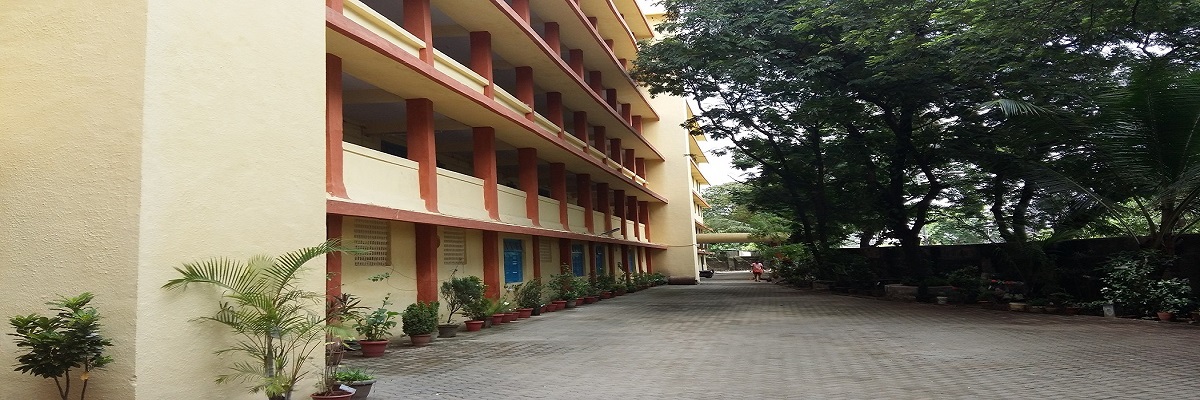  Krishna Menon College